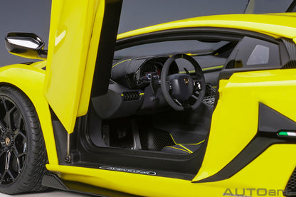 AUTOart 1:18 Lamborghini Aventador SVJ (Yellow) 79175