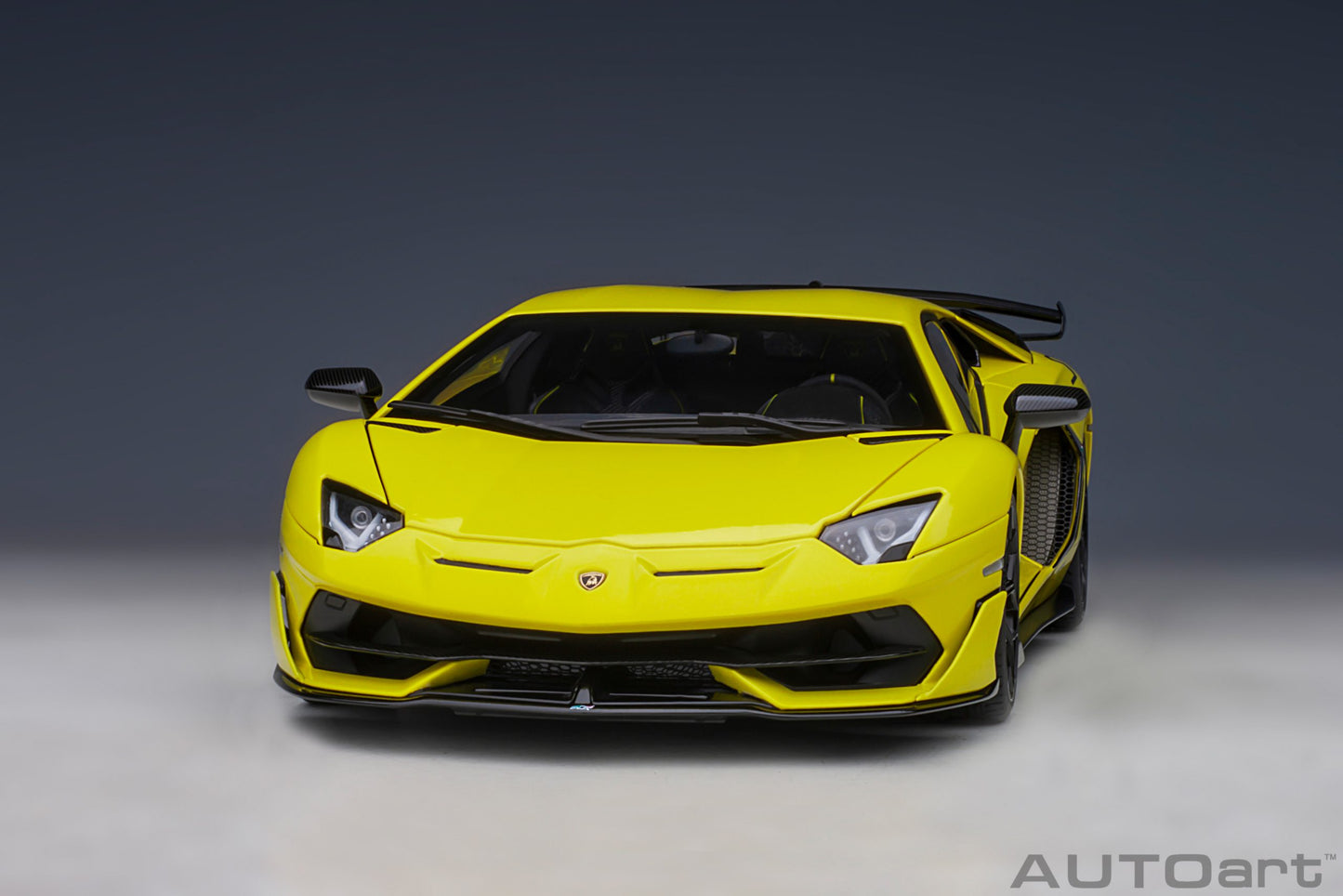 AUTOart 1:18 Lamborghini Aventador SVJ (Yellow) 79175