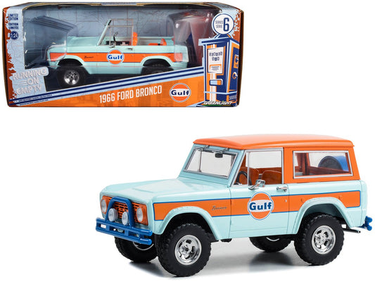 GreenLight 1:24 Running on Empty - 1966 Ford Bronco - Gulf Oil 85071