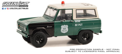 GreenLight 1:24 Hot Pursuit - 1967 Ford Bronco - New York City Police Department (NYPD) 85581