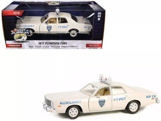 GreenLight 1:24 Hot Pursuit Series 10 Assortment 1977 Plymouth Fury - New York City Police Department (NYPD) Auxiliary 85601