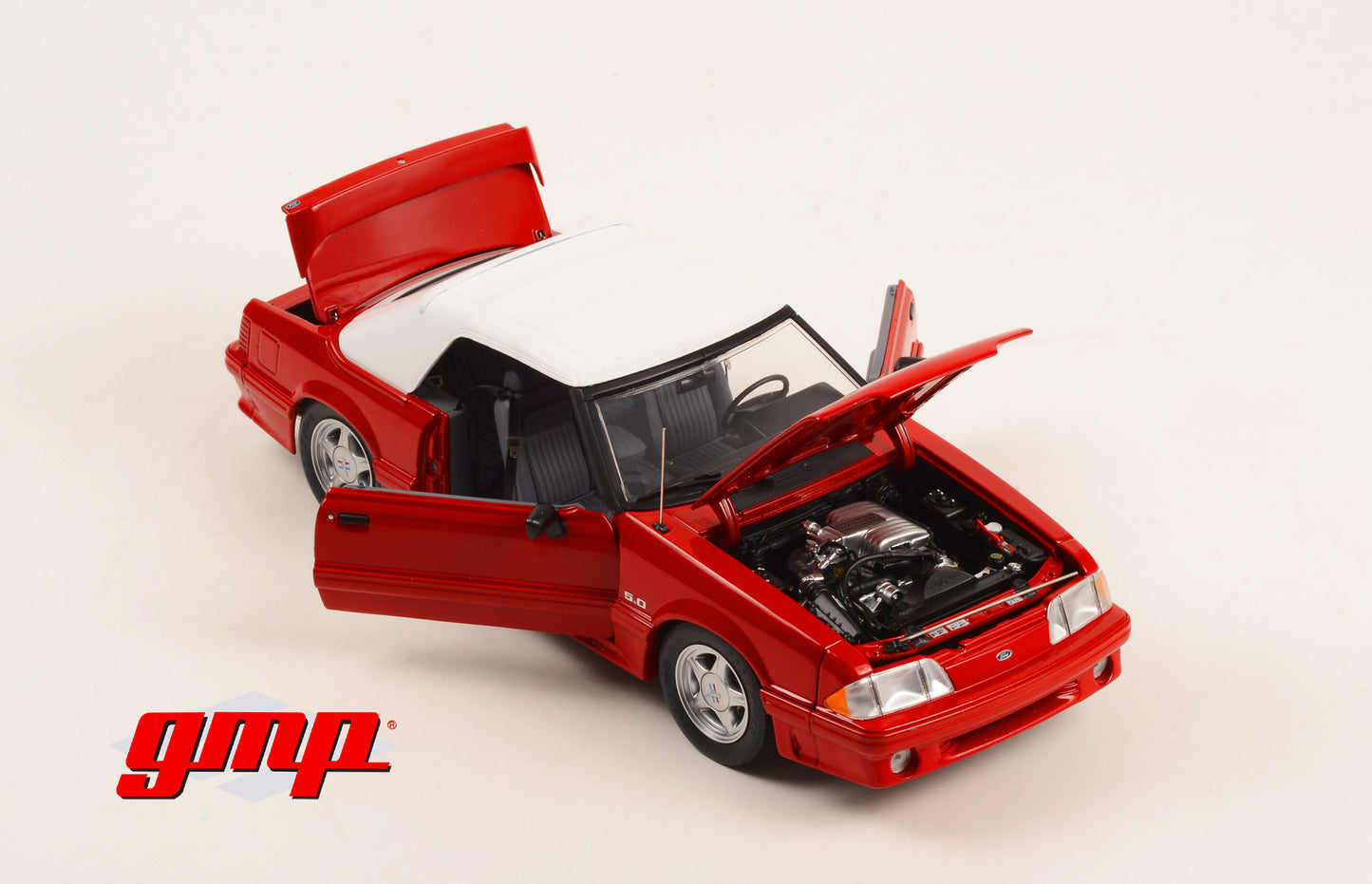 GMP 1:18 Beverly Hills Cop III (1994) - Axel Foley s 1991 Ford Mustang GT Convertible GMP-18998