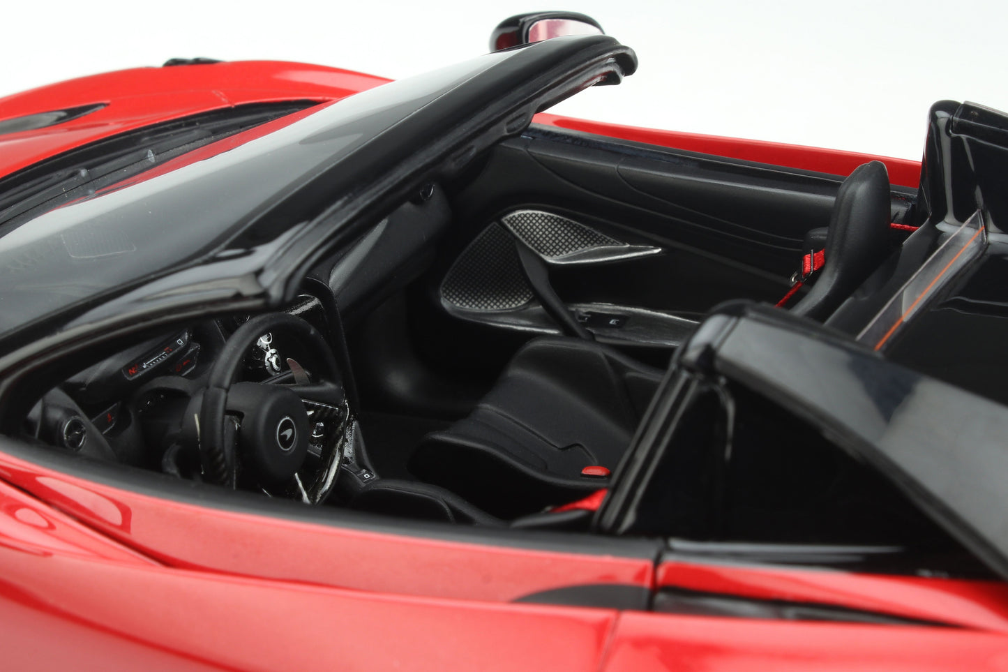 GT Spirit 1:18 McLaren 765 LT Spider 2021 GT420