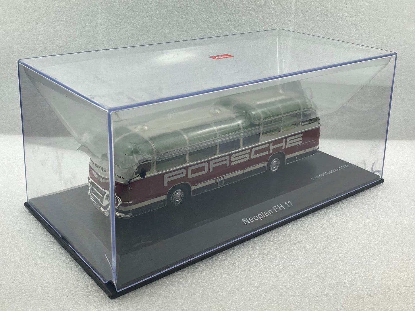 Schuco 1:43 Auwarter Neoplan FH 11 Porsche Racing Service Bus 450896600 (Damaged / Clearance Final Sale)