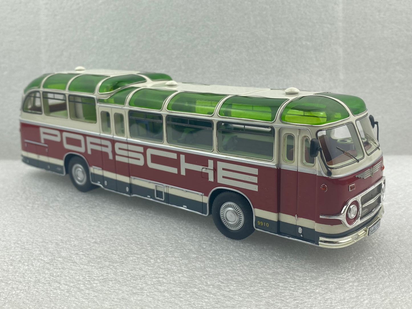 Schuco 1:43 Auwarter Neoplan FH 11 Porsche Racing Service Bus 450896600 (Damaged / Clearance Final Sale)