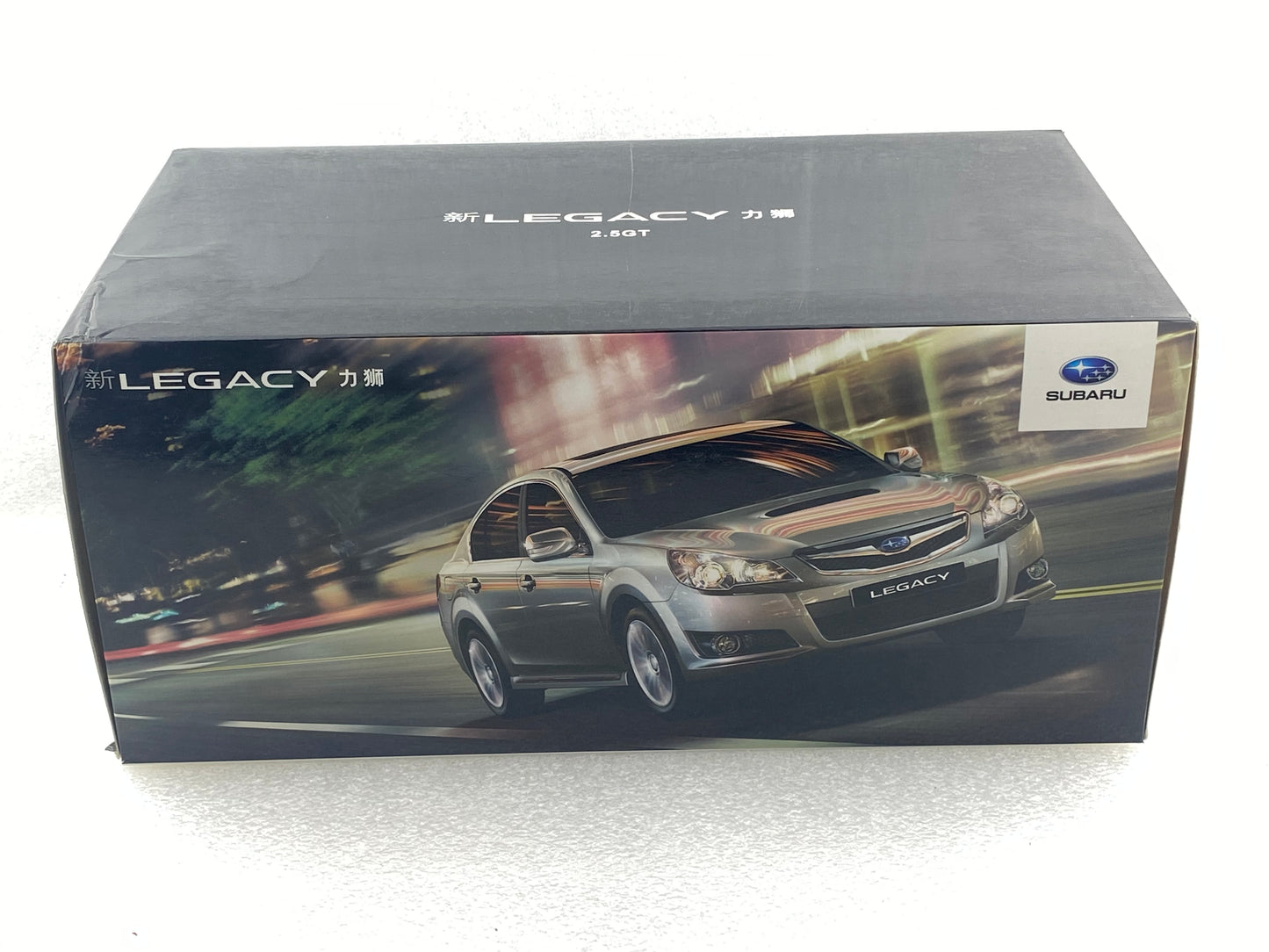 1:18 Subaru Legacy Chinese version (Clearance Final Sale)