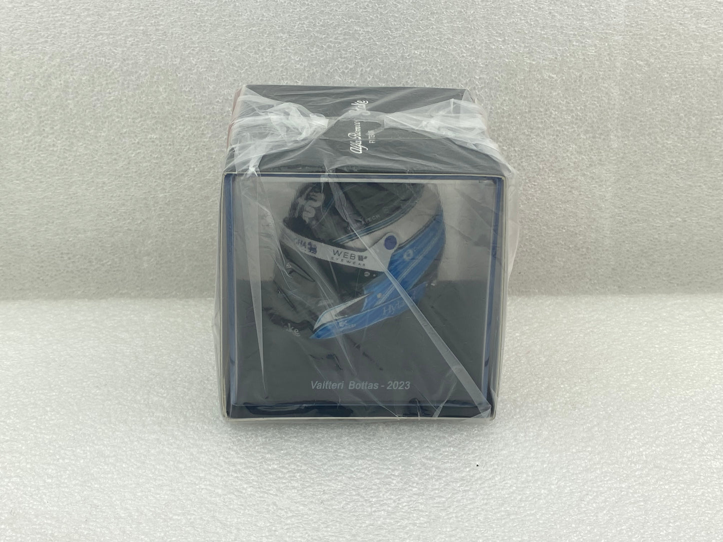 Spark 1:5 Valtteri Bottas Helmet - Alfa Romeo - 2023 F1 (Stilo) 5HF089
