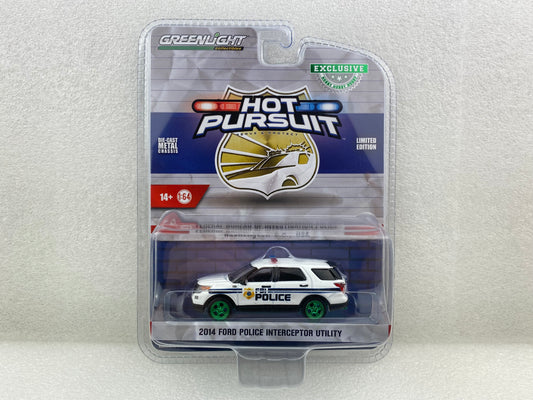GreenLight Green Machine 1:64 Hot Pursuit Special Edition - FBI Police (Federal Bureau of Investigation Police) - 2014 Ford Police Interceptor Utility 43025-D