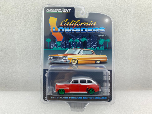 GreenLight Green Machine 1:64 California Lowriders Series 4 - 1947 Ford Fordor Super Deluxe - Silver Metallic over Red Two-Tone 63050-A