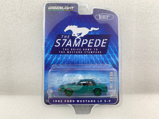 GreenLight Green Machine 1:64 The Drive Home to the Mustang Stampede Series 1 - 1992 Ford Mustang LX 5.0 - Deep Emerald Green 13340-C