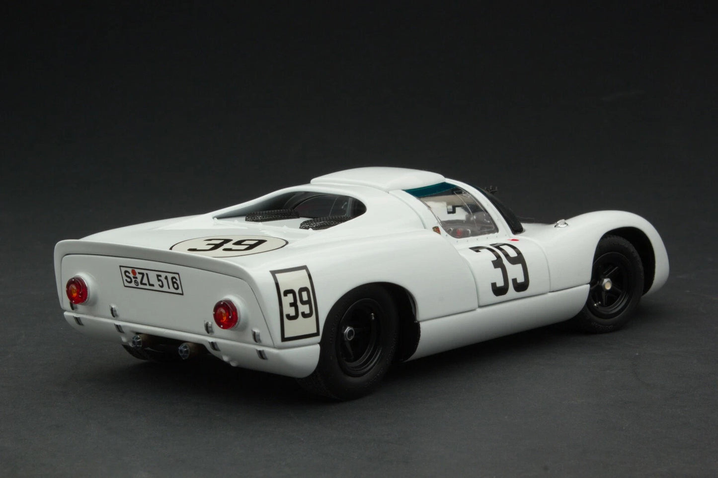 EXOTO 1:18 1967 Porsche 910 #39 Le Mans 24 Hours Udo Schutz, Joe Buzzetta Black cover MTB00062DB