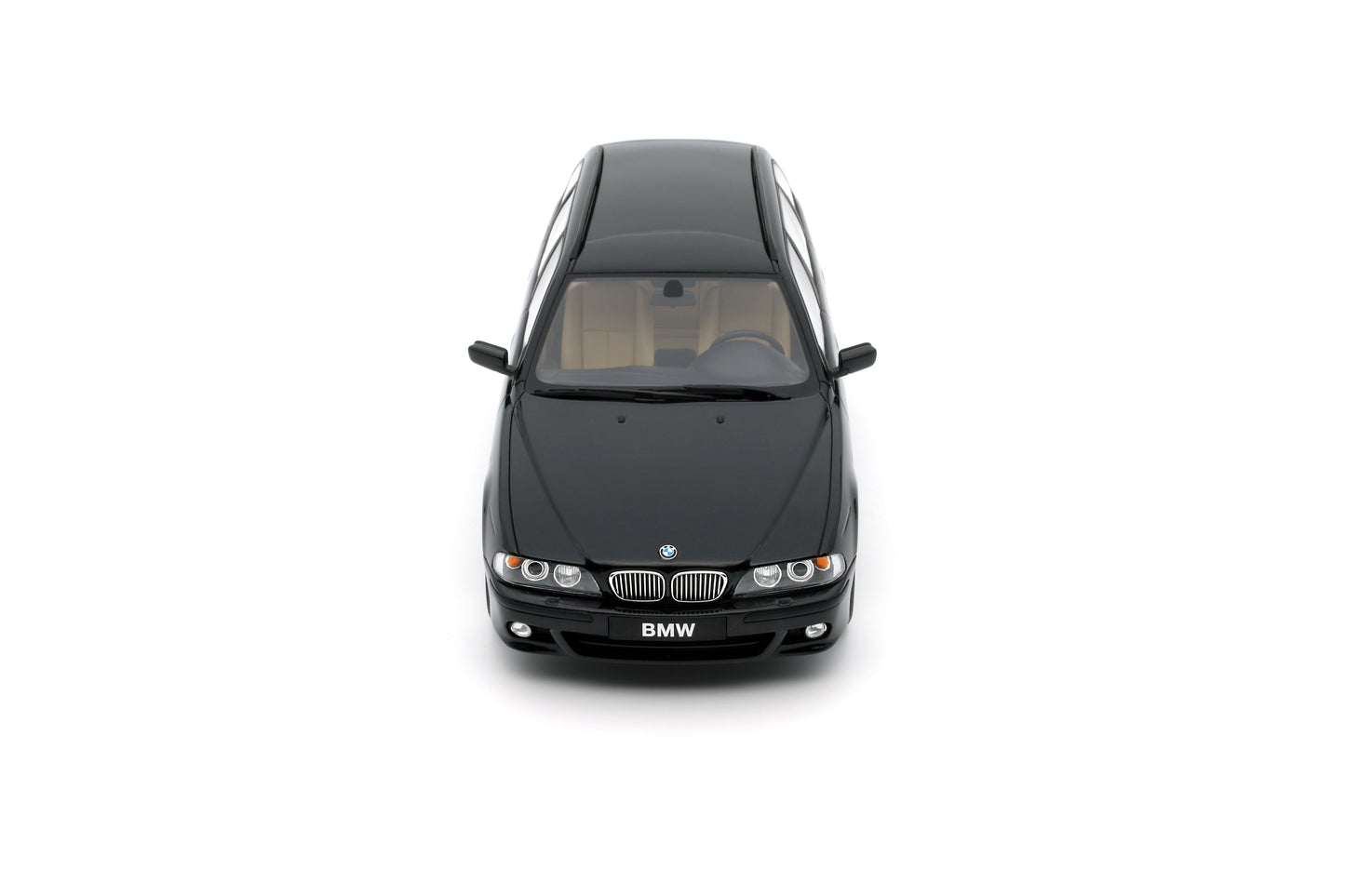OTTO 1:18 2001 BMW AYE E39 540i Touring M-Pack Black Sapphire Metallic 475 OT1013