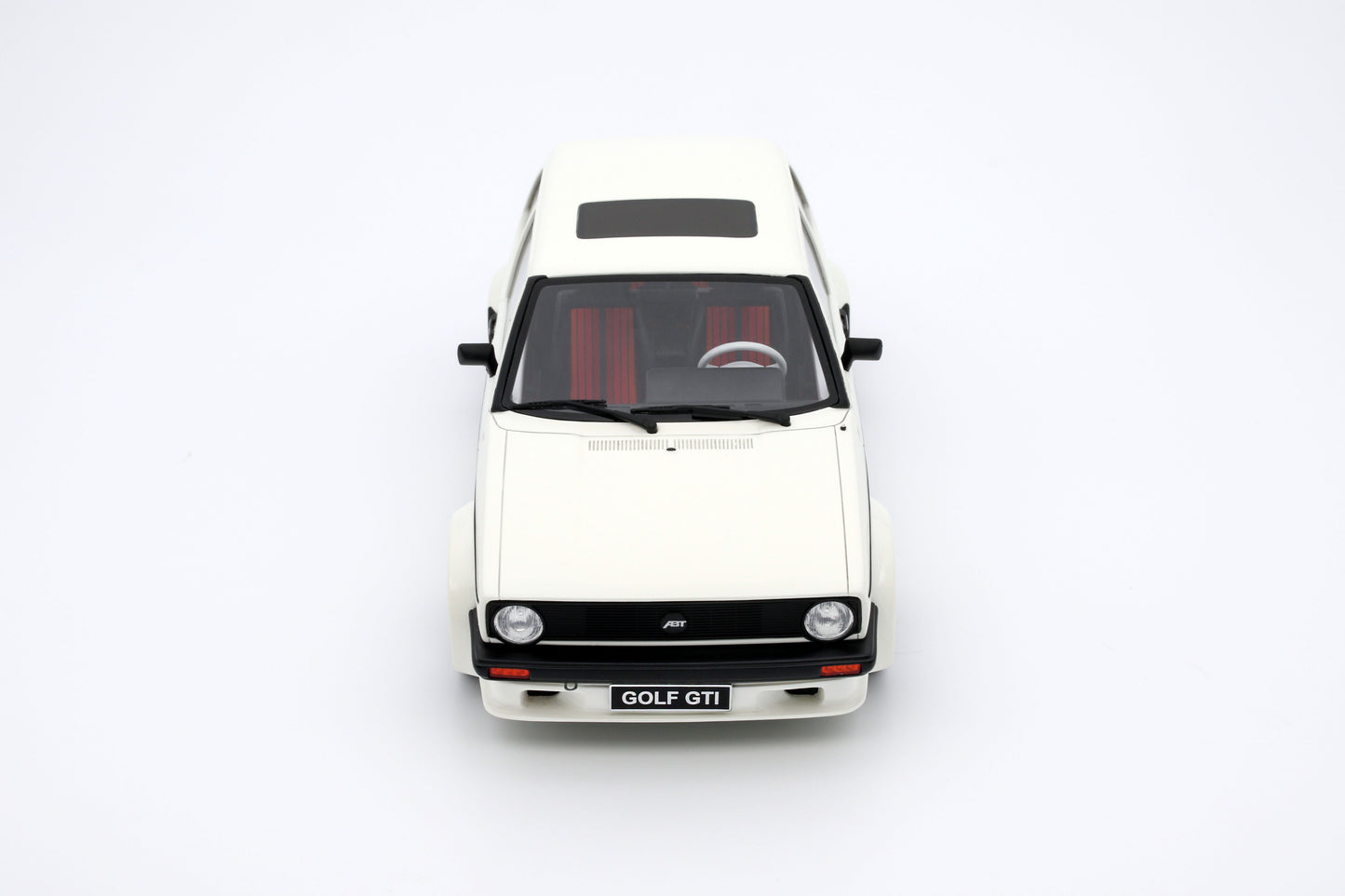 OTTO 1:18 1982 Volkswagen MK1 Golf GTi ABT Alpine White OT1014