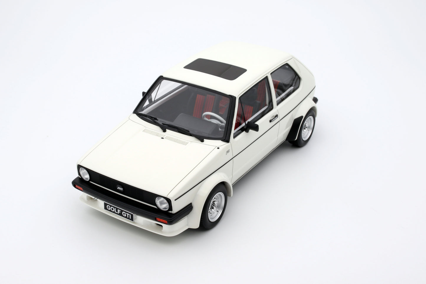 OTTO 1:18 1982 Volkswagen MK1 Golf GTi ABT Alpine White OT1014
