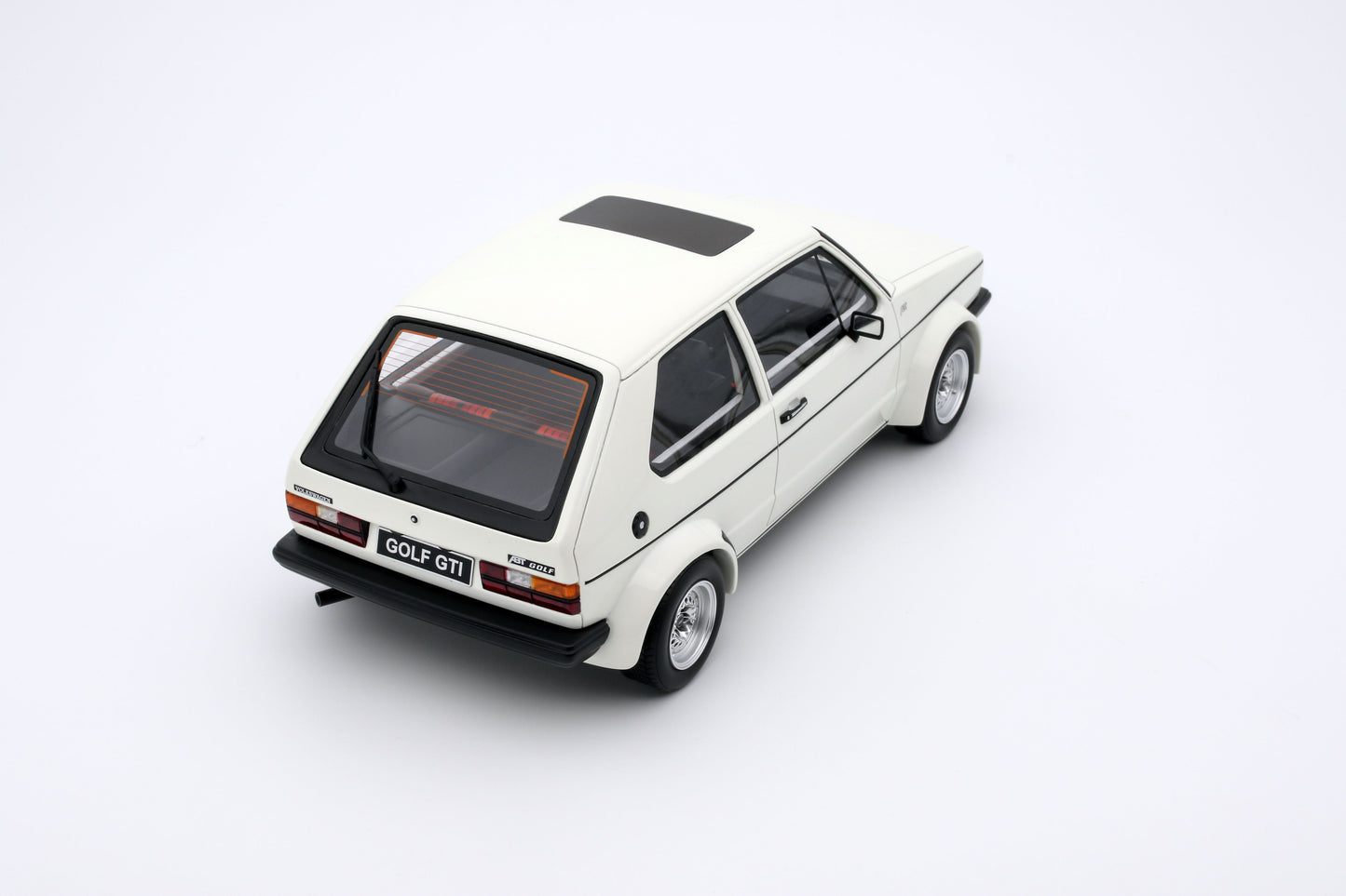 OTTO 1:18 1982 Volkswagen MK1 Golf GTi ABT Alpine White OT1014