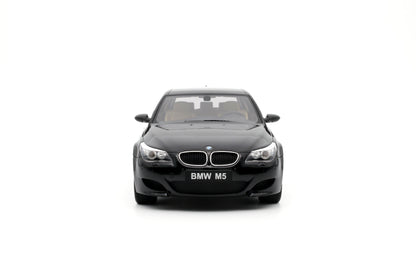 OTTO 1:18 2004 BMW E61 M5 Black Sapphire Metallic 475 OT1020