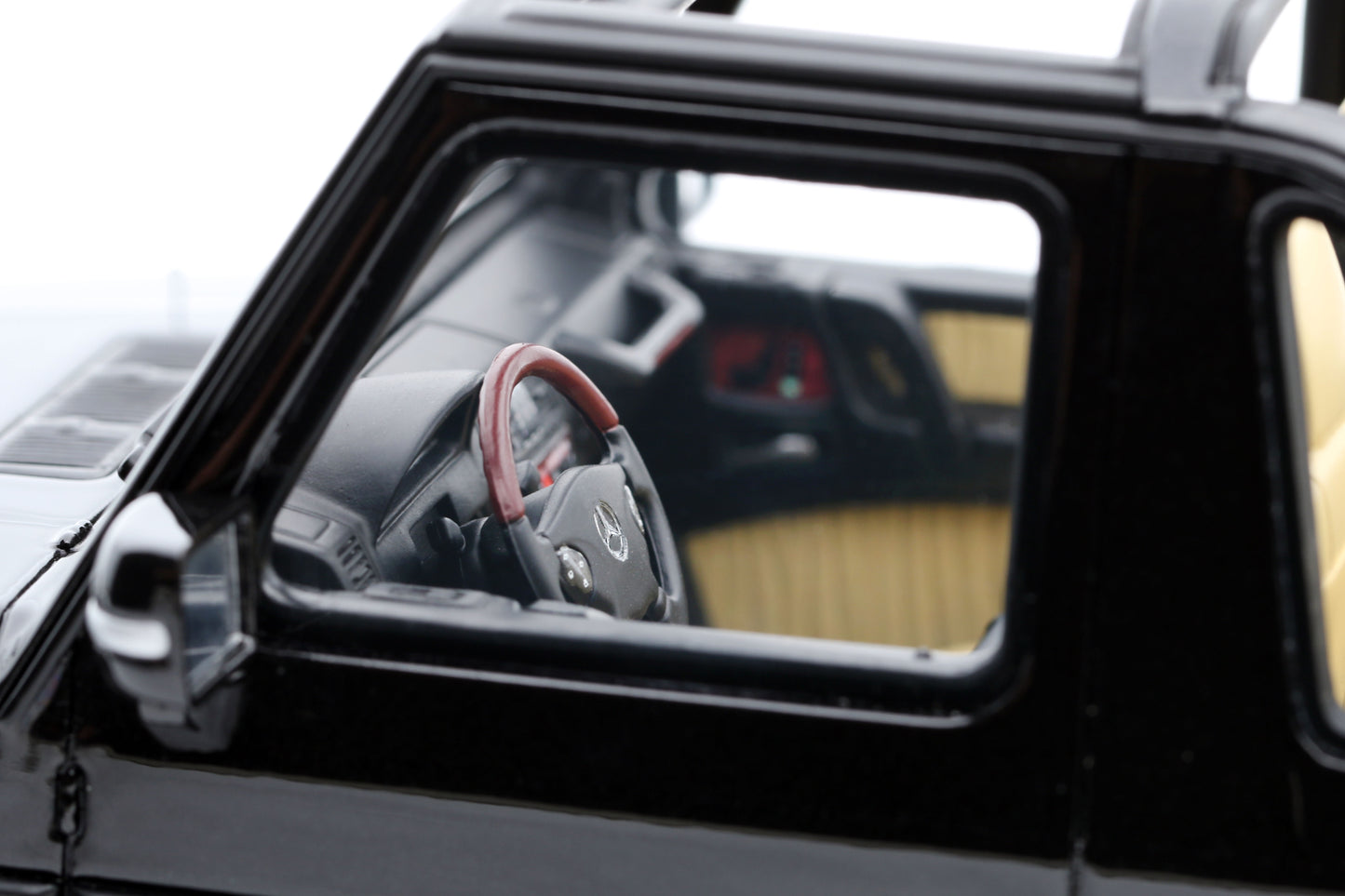 OTTO 1:18 Mercedes-Benz G500 Convertible 2007 Obsidian Black Metallic OT1040