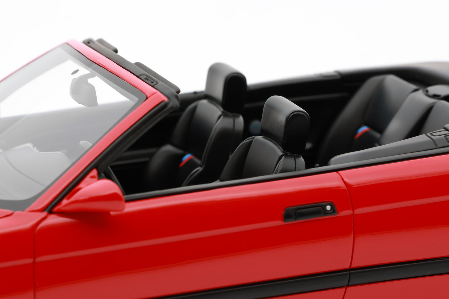 OTTO 1:18 1995 BMW E36 M3 Convertible Bright Red 308 OT1048