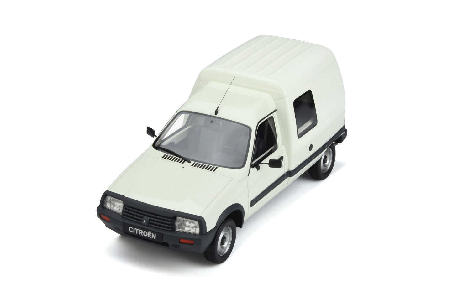 OTTO 1:18 1990 Citroen C15 White Banquise EWP OT956B