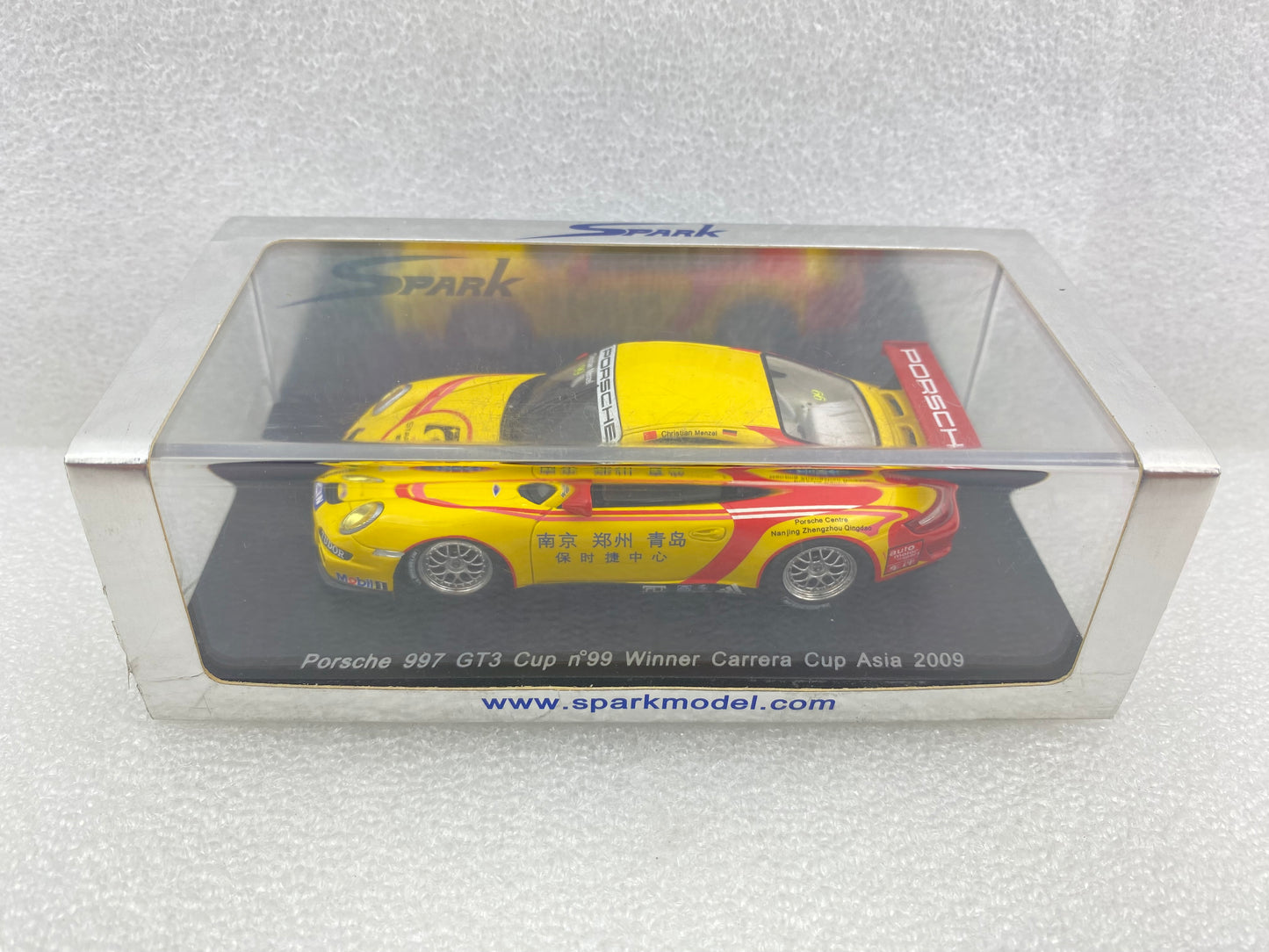 Spark 1:43 Porsche 911 997 #99 Menzel - Winner Carrera Cup Asia 2009 S2063