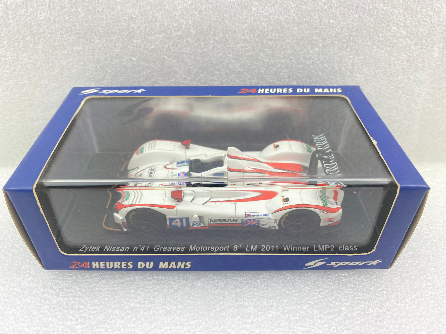 Spark 1:43 Zytek Nissan #41 Greaves Motorsport Winner LMP2 class 8th Le Mans 2011 S2533