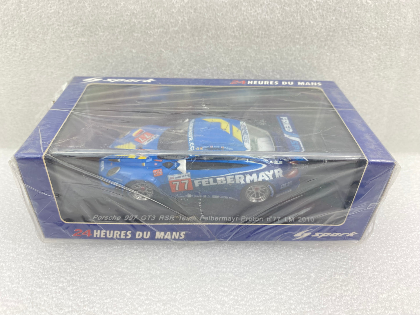 Spark 1:43 Porsche 997 GT3 RSR Team Felbermayr-Proton #77 Lieb/Lietz/Henzler - Le Mans 2010 Winner LMGT2 Class S2583