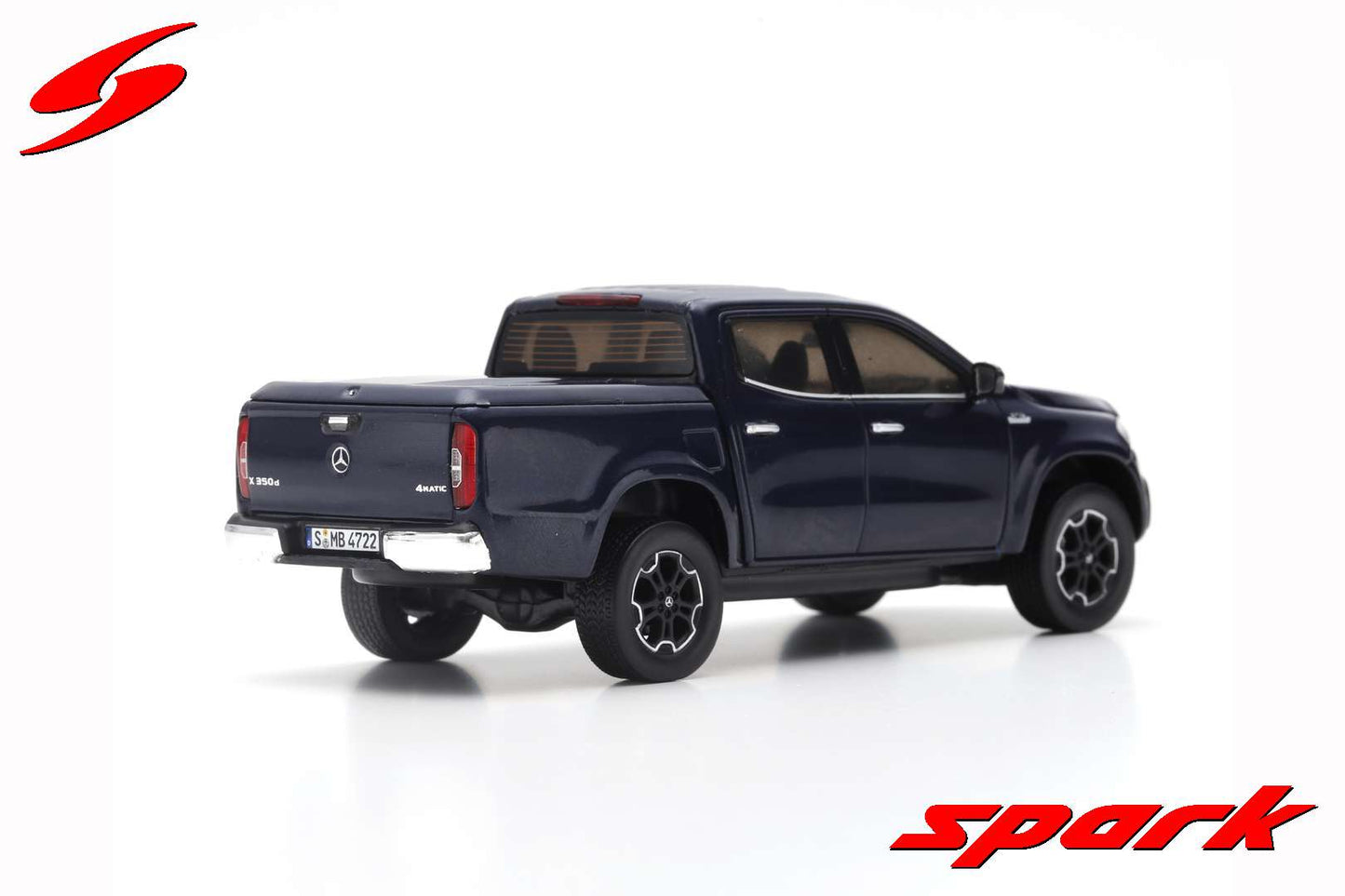 Spark 1:43 Mercedes-Benz X350d 2018 S4973