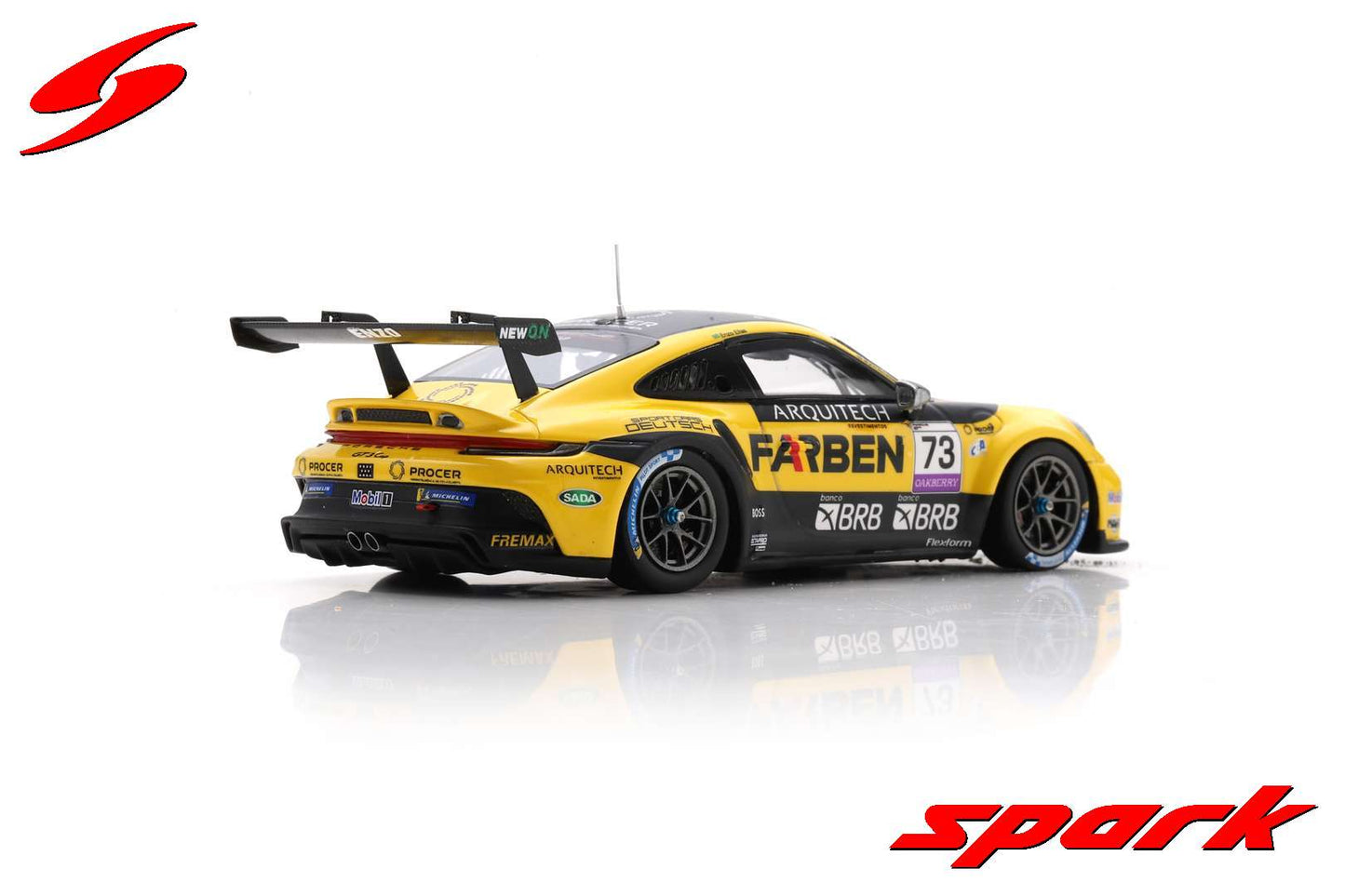 Spark 1:43 Porsche 911 GT3 Cup Porsche Carrera Cup Brazil Champion 2022 #73 Enzo Elias S5235