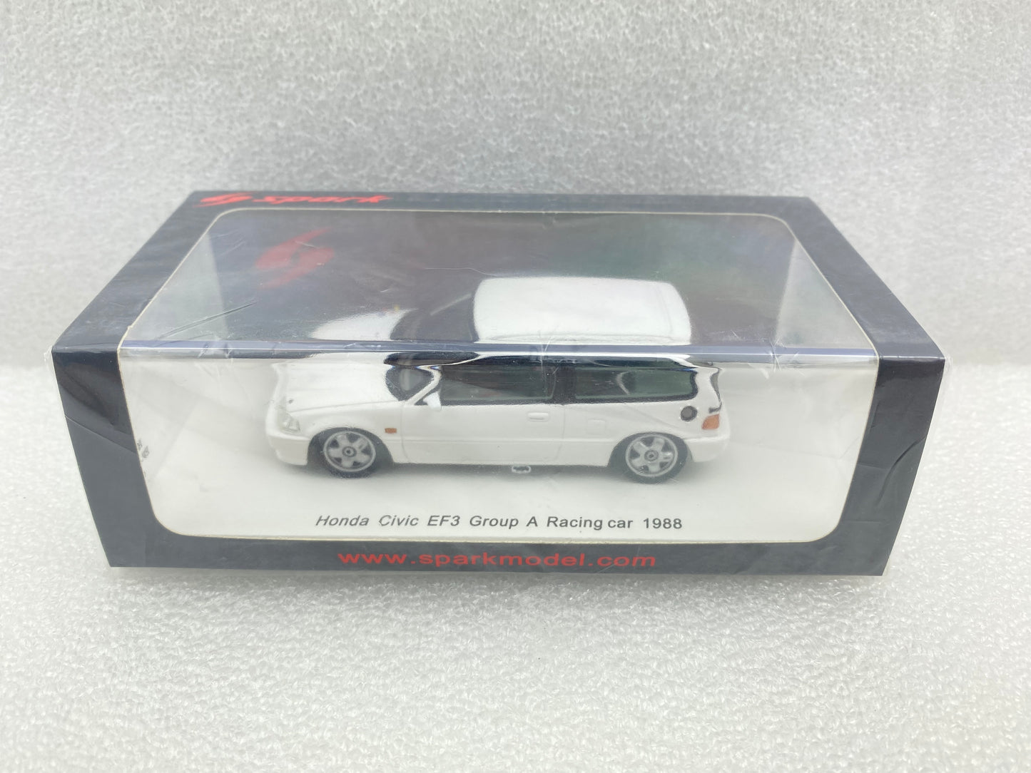 Spark 1:43 Honda Civic EF3 Group A 1988 S5458