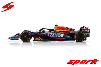 Spark 1:43 Oracle Red Bull Racing RB19 Oracle Red Bull Racing Winner Miami GP 2023 #1 Max Verstappen S8580