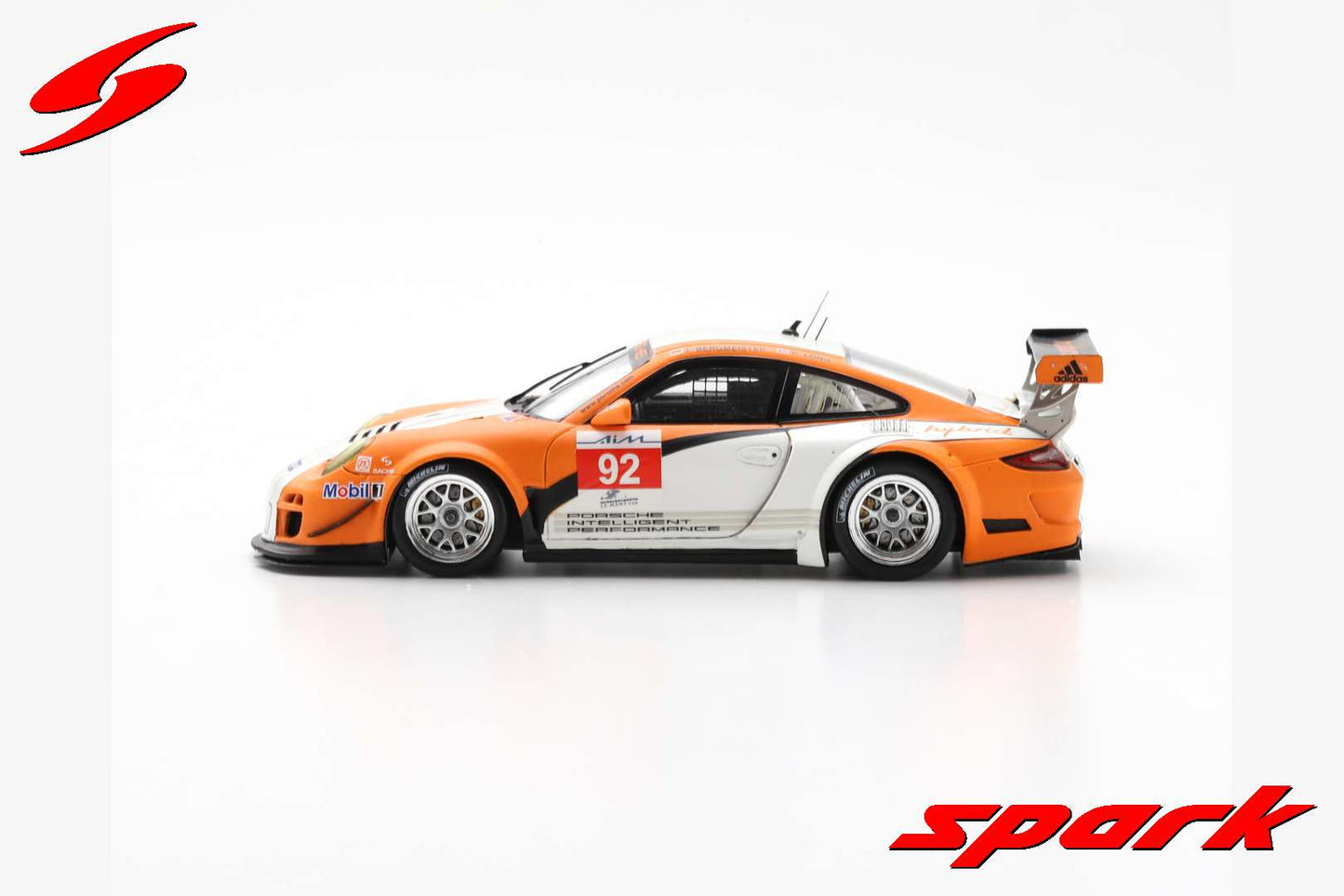 Spark 1:43 Porsche 911 997 GT3 R Hybrid - Winner LMGTH Class - #92 6th 1000 kms of Zhuhai ILMC 2010 SA005
