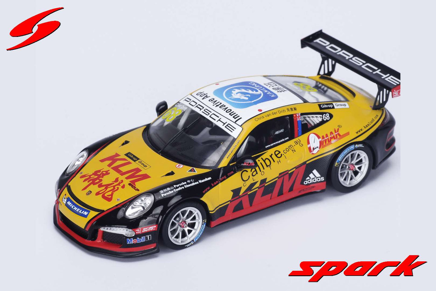 Spark 1:43 Porsche 911 991 #68 Chris Van Der Drift - Porsche Carrera Cup Asia 2015 SA081