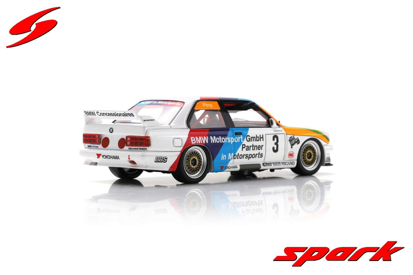 Spark 1:43 BMW E30 - BMW M Team Schnitzer 2nd Macau Guia Race 1990 #3 Emanuele Pirro SA226