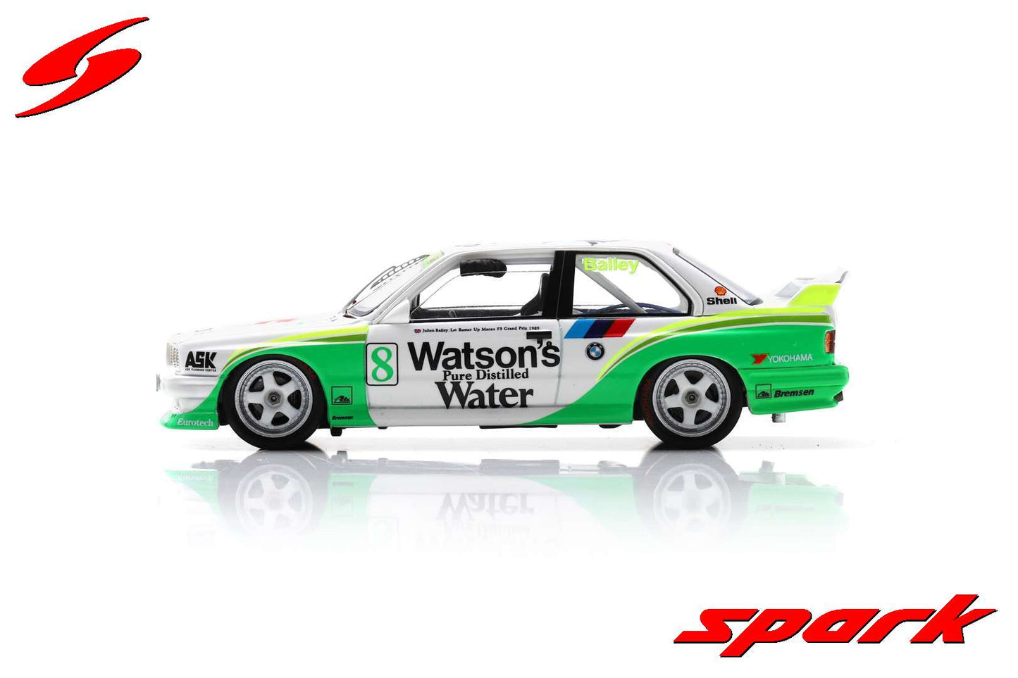 Spark 1:43 BMW E30 Macau Guia Race 1990 #8 Julien Bailey SA229