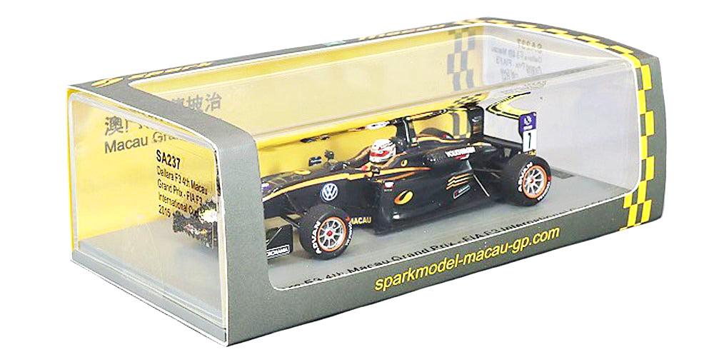 Spark 1:43 Dallara F3 4th Macau Grand Prix - FIA F3 International Cup 2015 #7 Antonio-Giovinazzi SA237