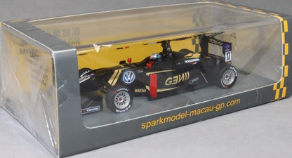 Spark 1:43 Dallara F3 Macau Grand Prix - FIA F3 International Cup 2015 #17 Alexander Albon SA238