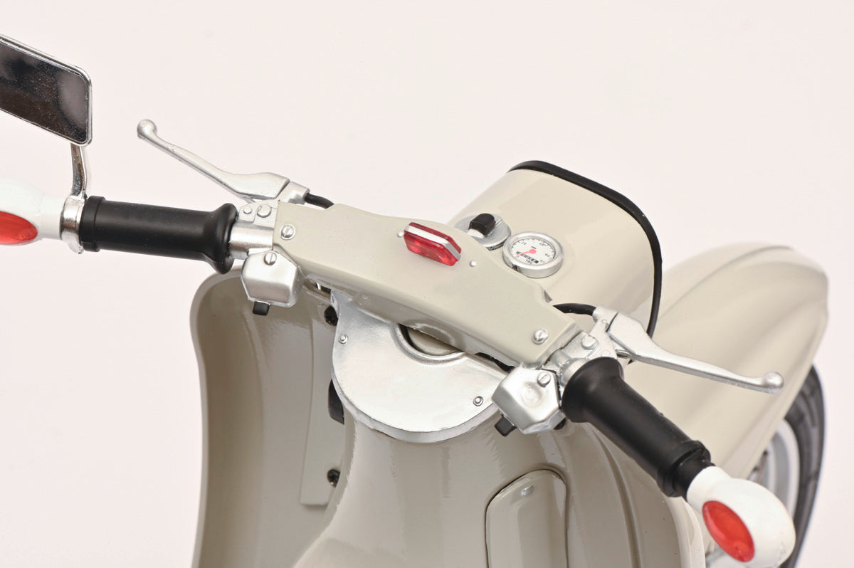 Schuco 1:5 Simson Schwalbe KR51/1 Motorcycle 450091000