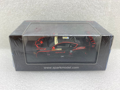 Spark 1:64 Bentley Continental GT3 #8 Macau GP FIA GT World Cup 2015 Bentley Team Absolute Adderly Fong Y104