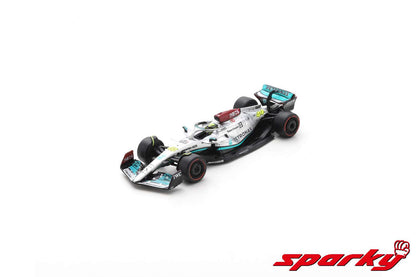 Spark 1:64 Mercedes-AMG Petronas F1 W13 E Performance #44 Mercedes-AMG Petronas F1 Team 2022 Lewis Hamilton Y256