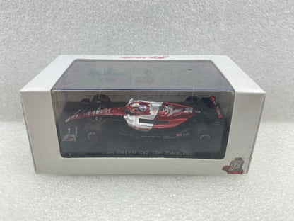 Spark 1:64 Alfa Romeo F1 Team ORLEN C42 #24 Alfa Romeo F1 Team ORLEN 2022 Zhou GuanYu Y261