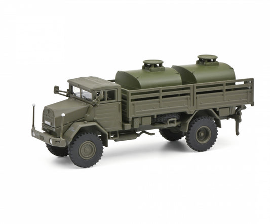 Schuco 1:87 Tank Truck 5to gl MAN 452667100