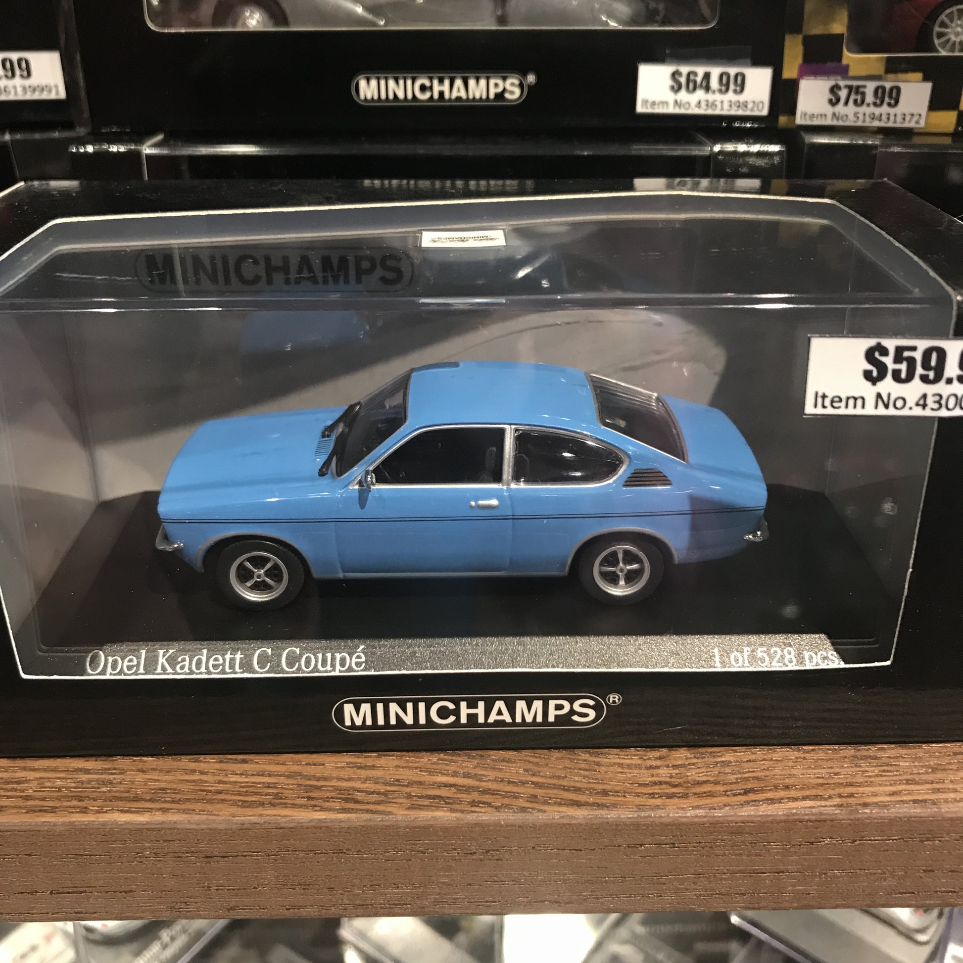 Minichamps 430045620 Opel Kadett C Sportcoupe Bj.1973-77 grün, 1:43 Minichamps 430045620 Opel Kadett C Sportcoupe Bj.1973-77 grün, 1:43