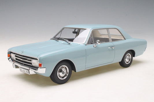 Minichamps 1:18 Opel Rekord C Saloon 1966 Light Blue 107047002