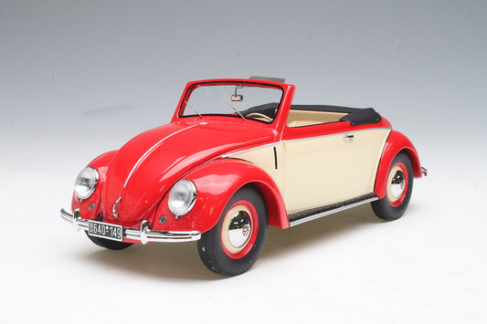 Minichamps 1:18 Volkswagen Beetle Hebmuller Cabriolet 1949 Red/Creme 107054231