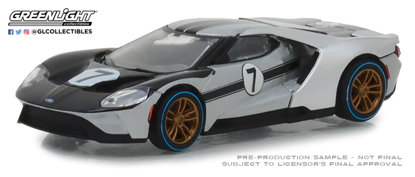 GreenLight 1/64 Ford Racing Heritage Series 2 - 2017 Ford GT 1966 #7 Ford GT40 Mk II Tribute 13220-B