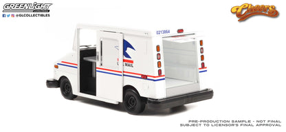 GreenLight 1:18 Cheers (1982-93 TV Series) - Cliff Clavin s U.S. Mail Long-Life Postal Delivery Vehicle (LLV) 13572