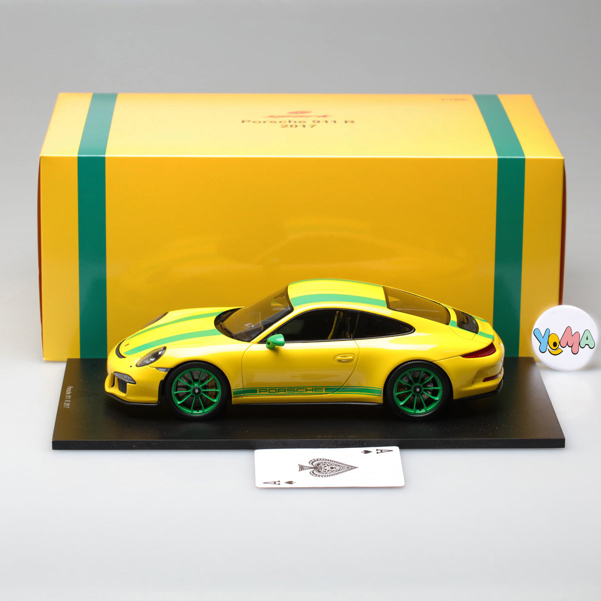 Spark 1:18 Porsche 911 991R Coupe 2016 Yellow Green 18S259