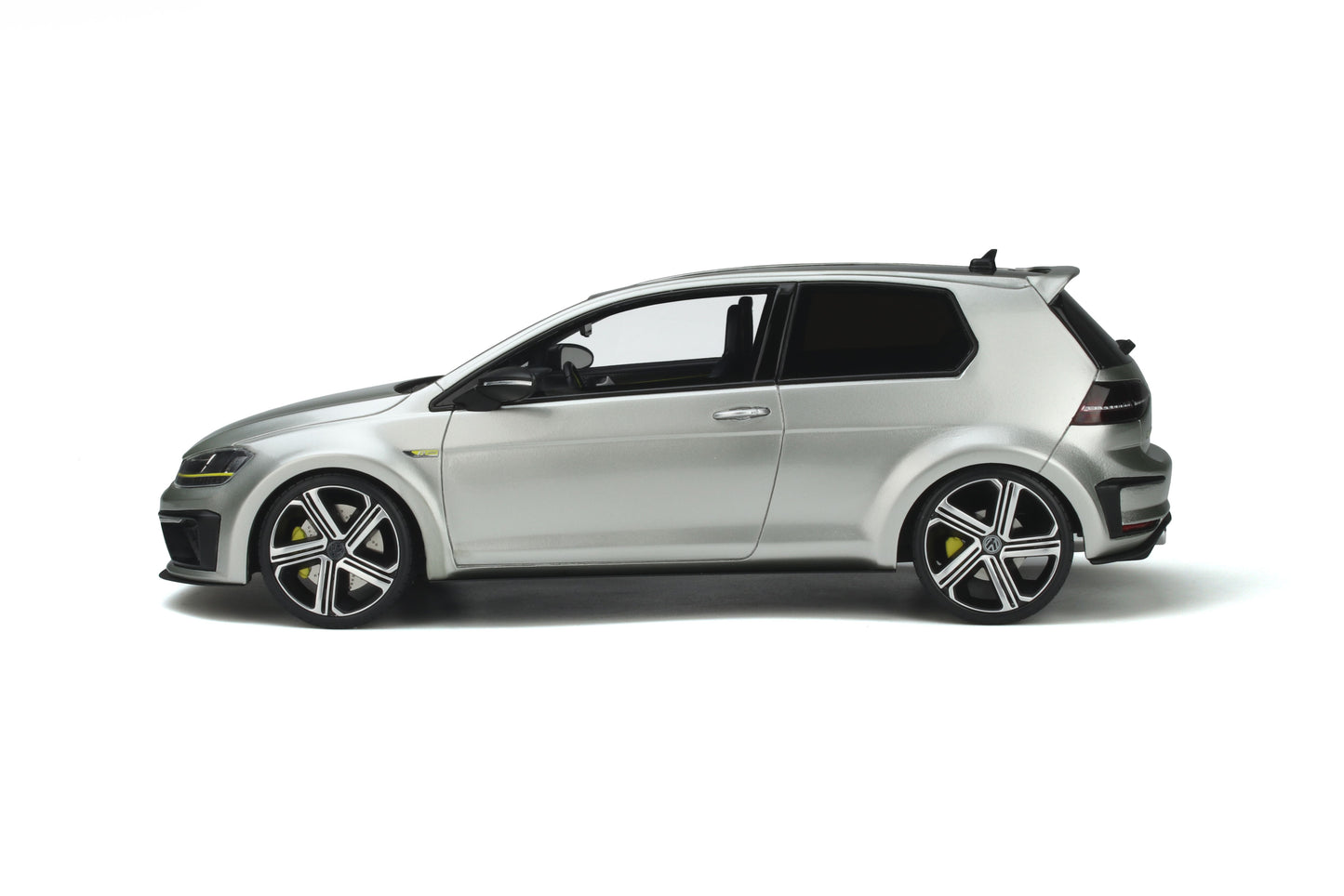 OTTO 1:18 2014 Volkswagen Golf A7 R400 Concept OT925