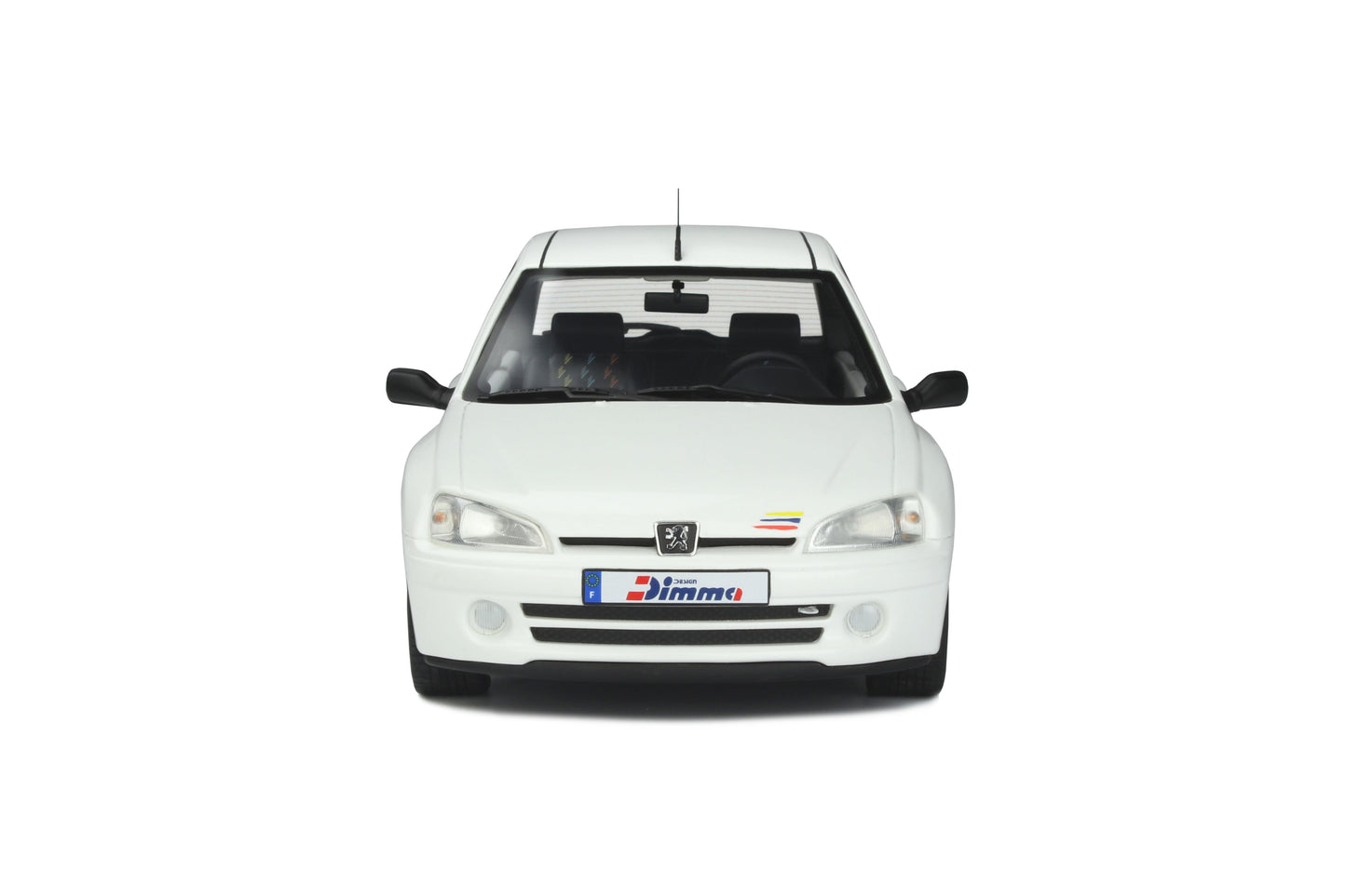OTTO 1:18 1997 Peugeot 106 Maxi Dimma Blanc Banquise OT393
