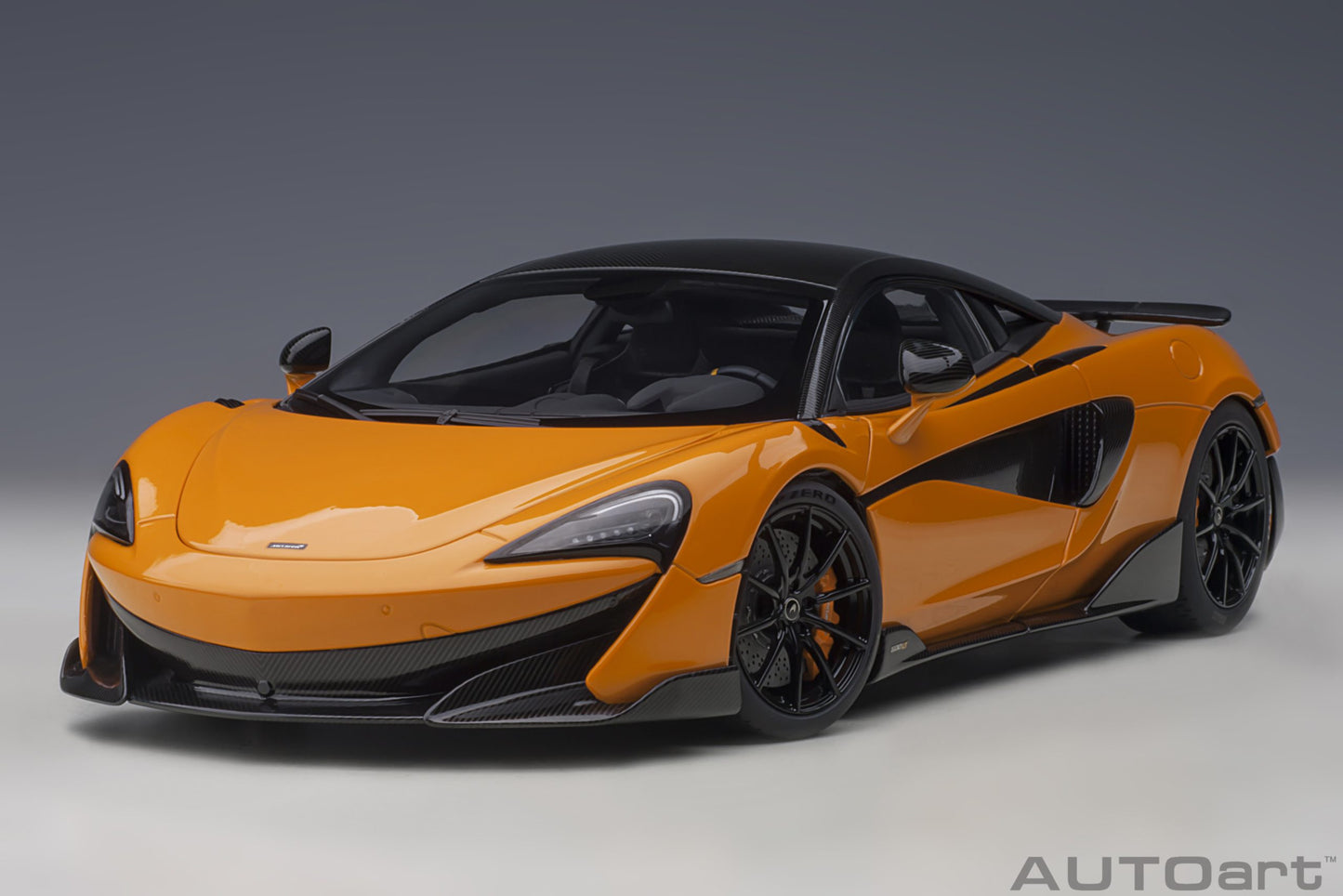 AUTOART 1:18 McLaren 600LT (Myan Orange) 76084
